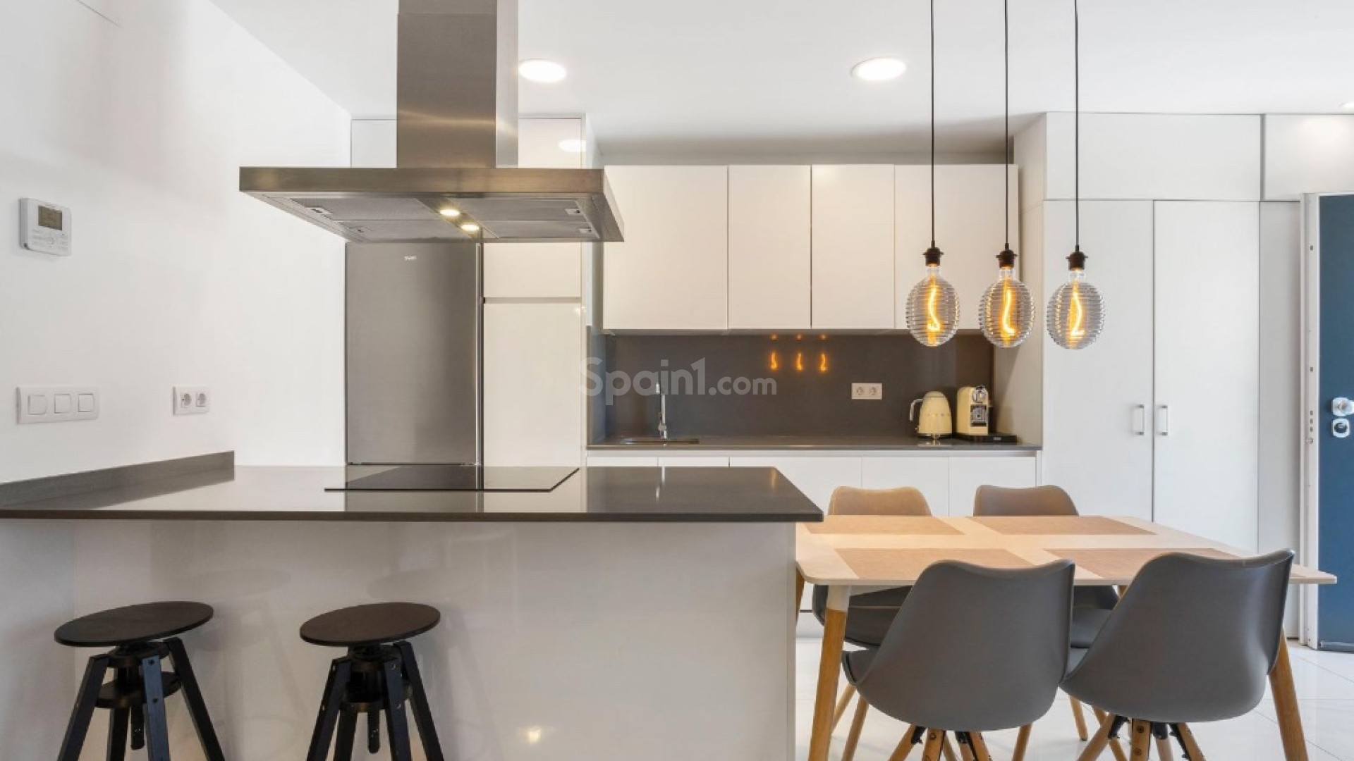 Resale - Parhus -
Orihuela Costa - Villamartin