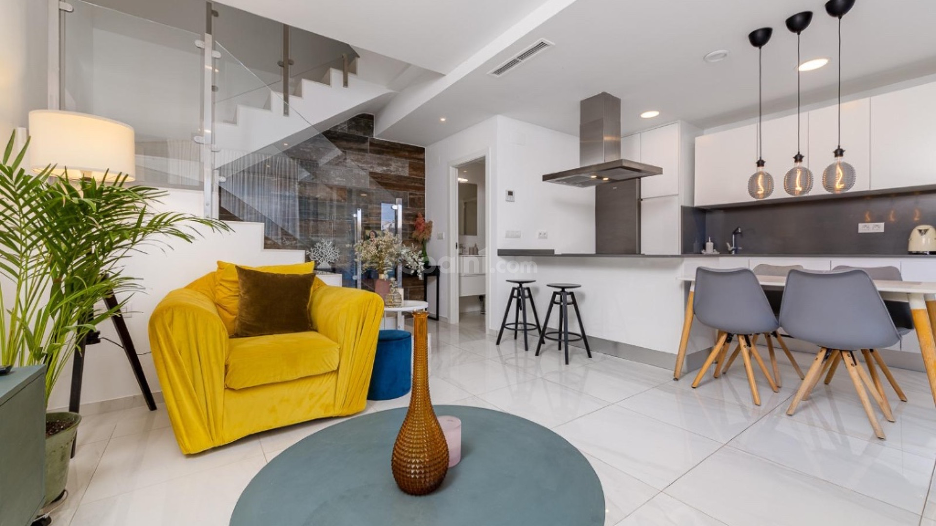 Resale - Parhus -
Orihuela Costa - Villamartin