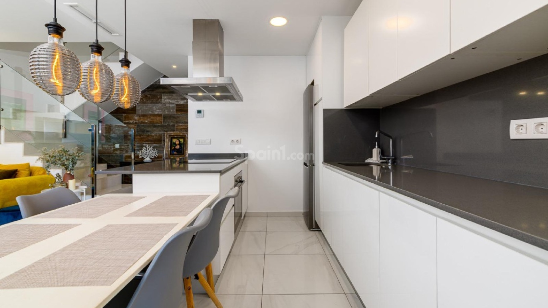 Resale - Parhus -
Orihuela Costa - Villamartin