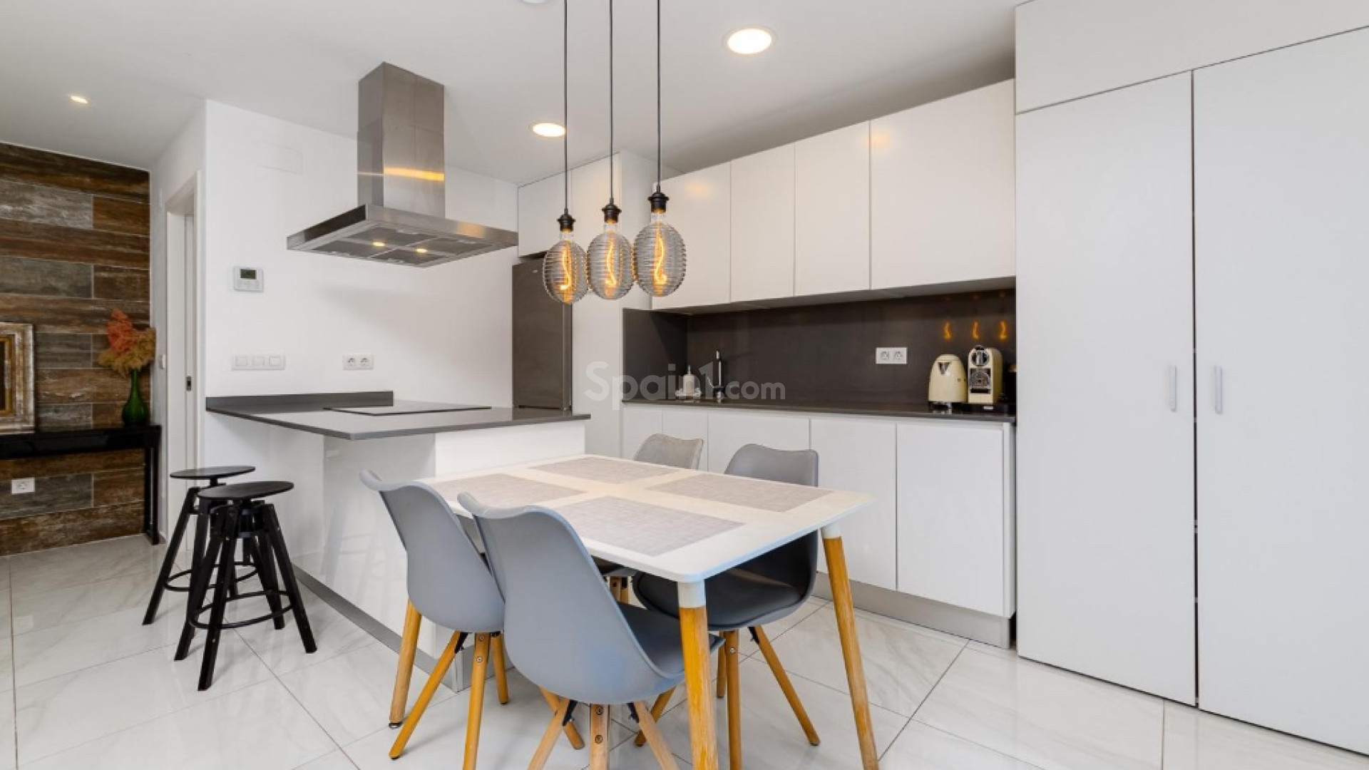 Resale - Parhus -
Orihuela Costa - Villamartin