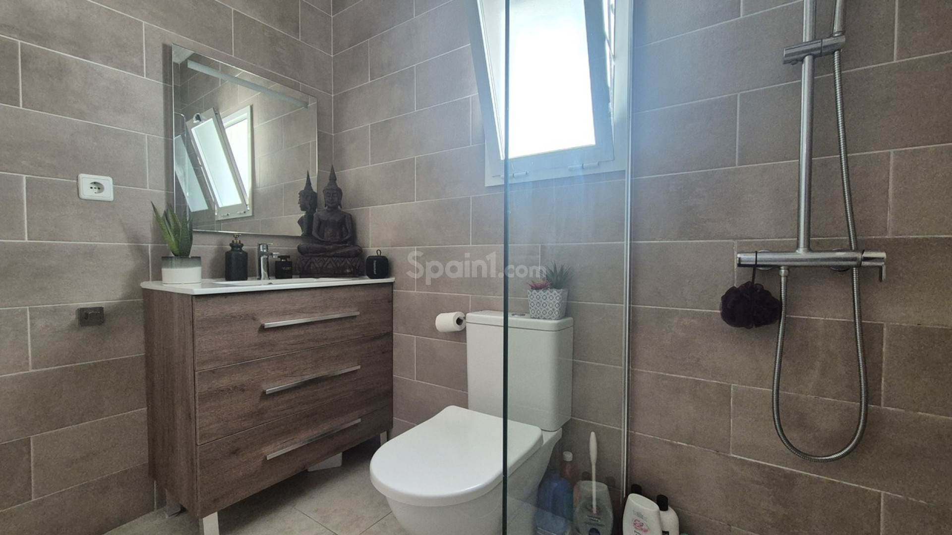 Resale - Parhus -
San Miguel de Salinas - Costa Blanca
