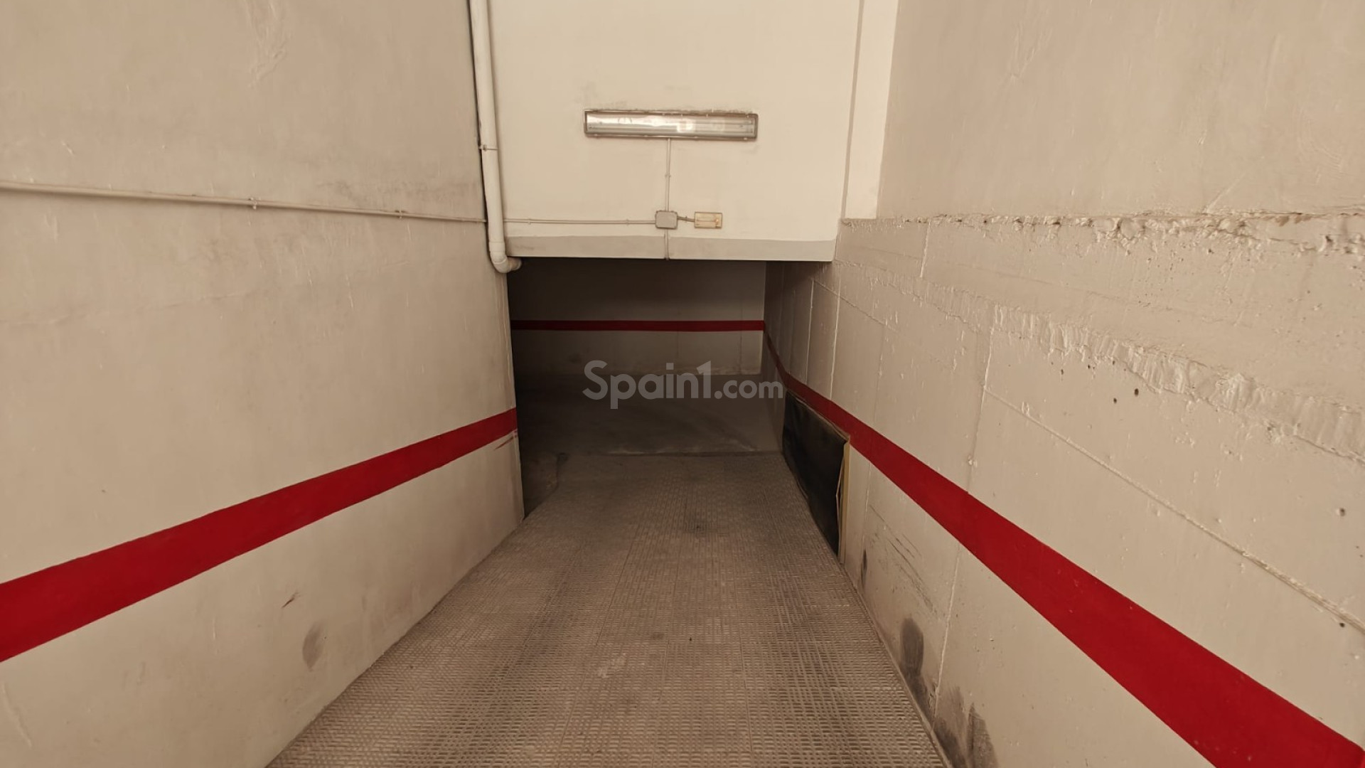 Resale - Parking Space / Garage -
TORREVIEJA - Playa de los Locos