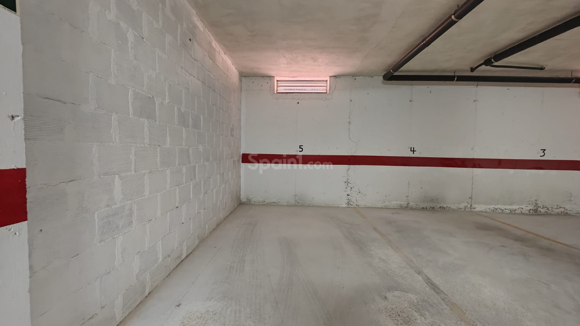 Resale - Parking Space / Garage -
TORREVIEJA - Playa de los Locos