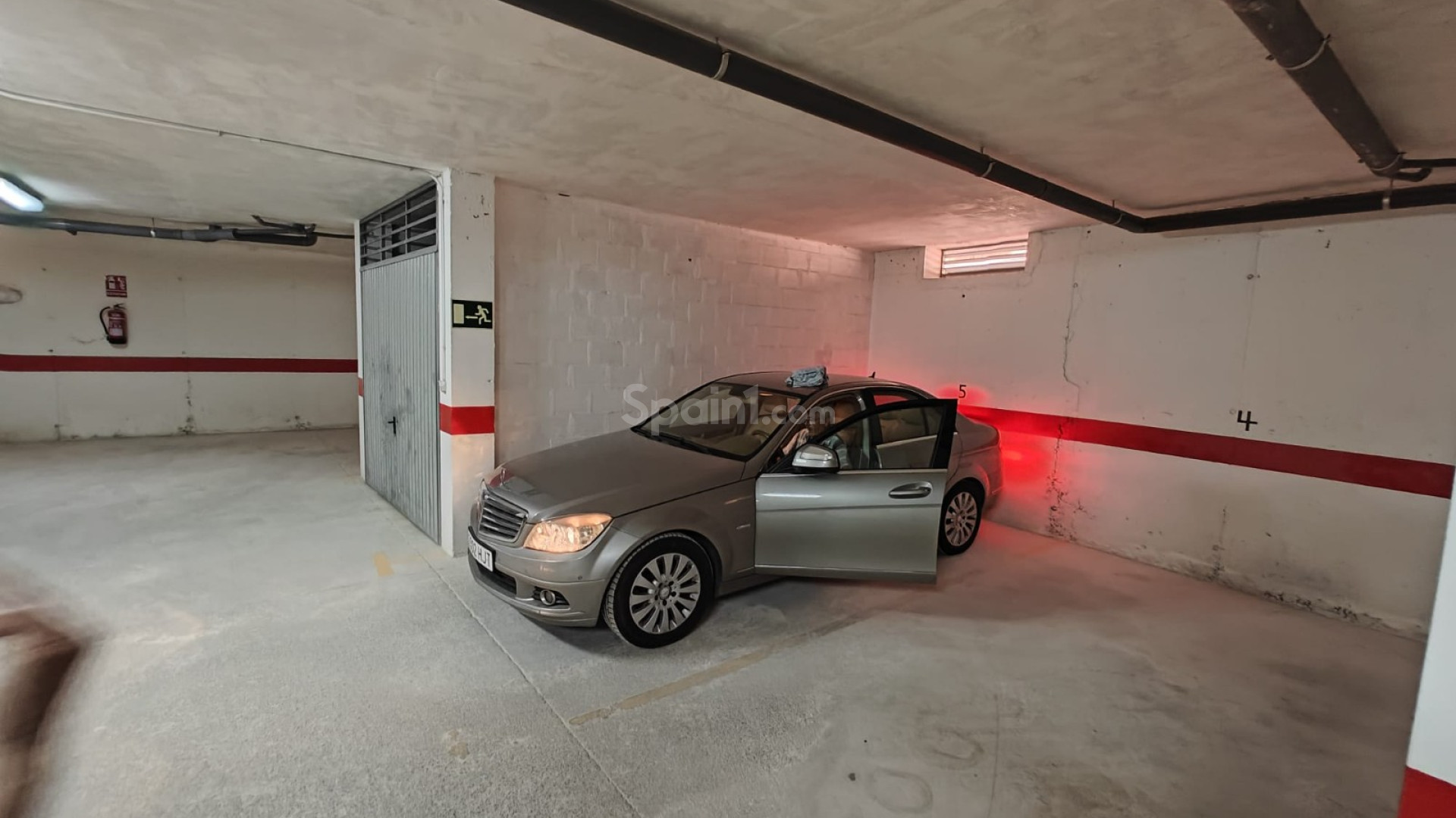 Resale - Parkplatz / Garage -
TORREVIEJA - Playa de los Locos