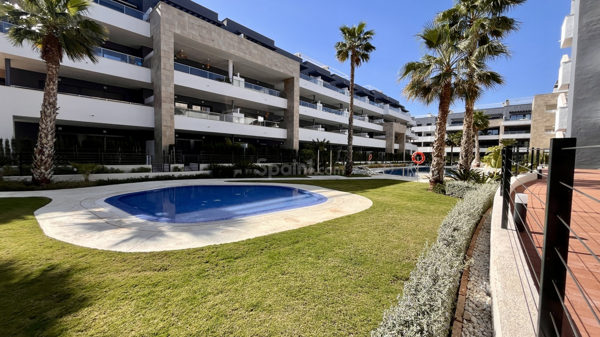 Resale - Penthouse -
Playa Flamenca