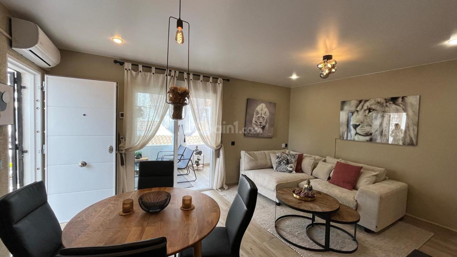 Resale - Penthouse -
Torrevieja