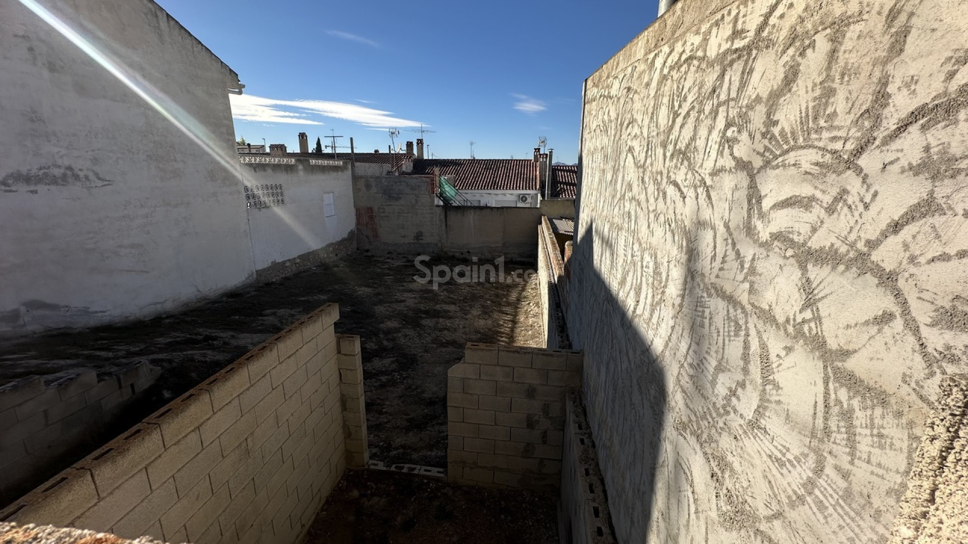 Resale - Plot -
Benijofar