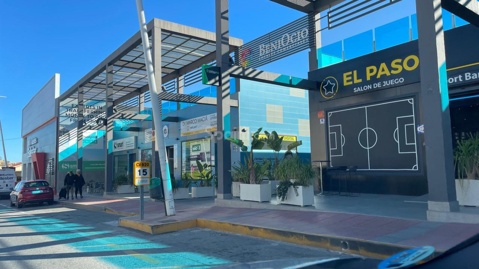 Resale - Plot -
Benijofar