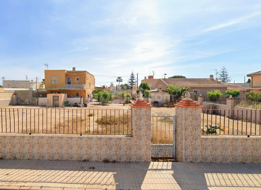 Resale - Plot -
Los Urrutias