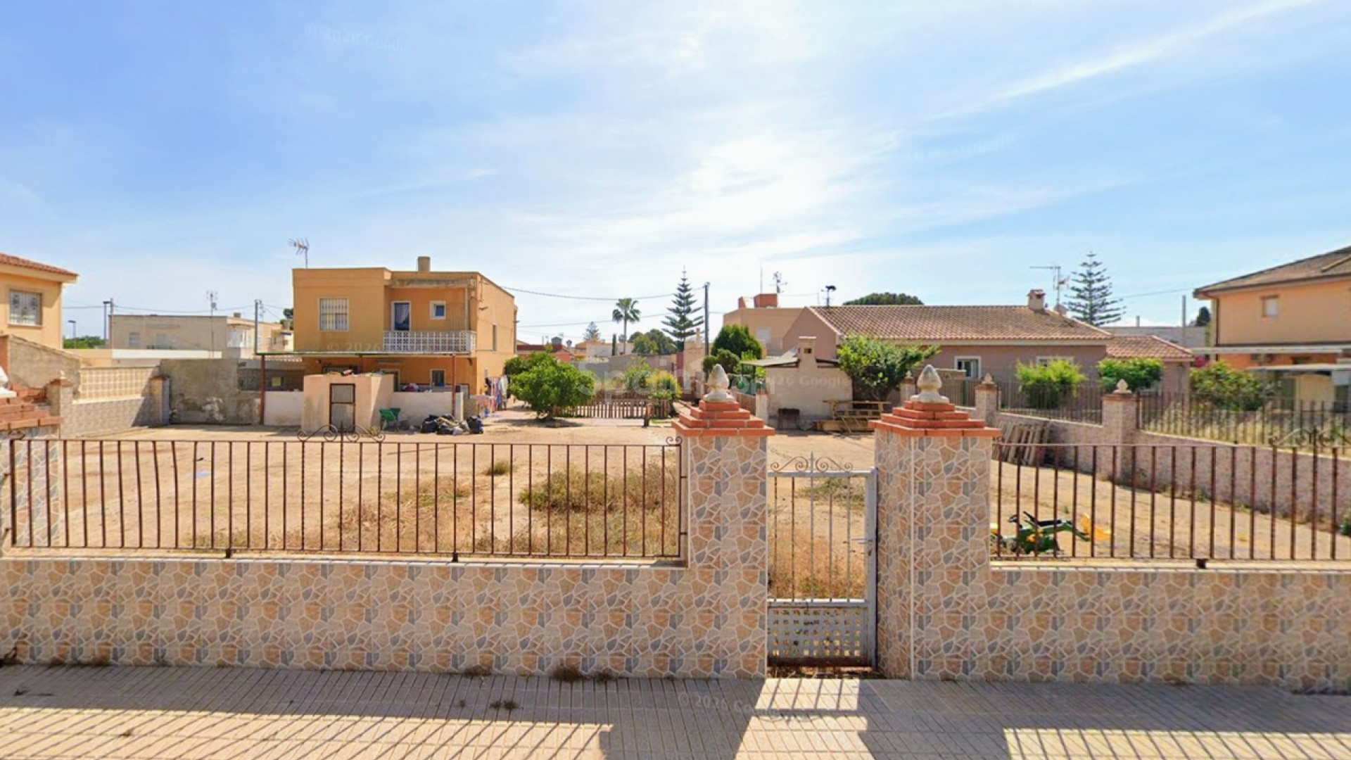 Resale - Plot -
Los Urrutias