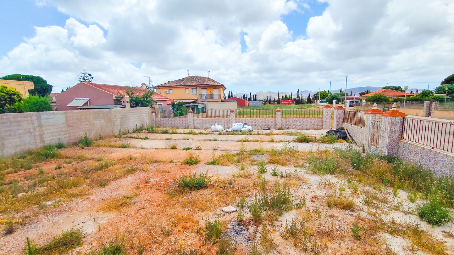 Resale - Plot -
Los Urrutias