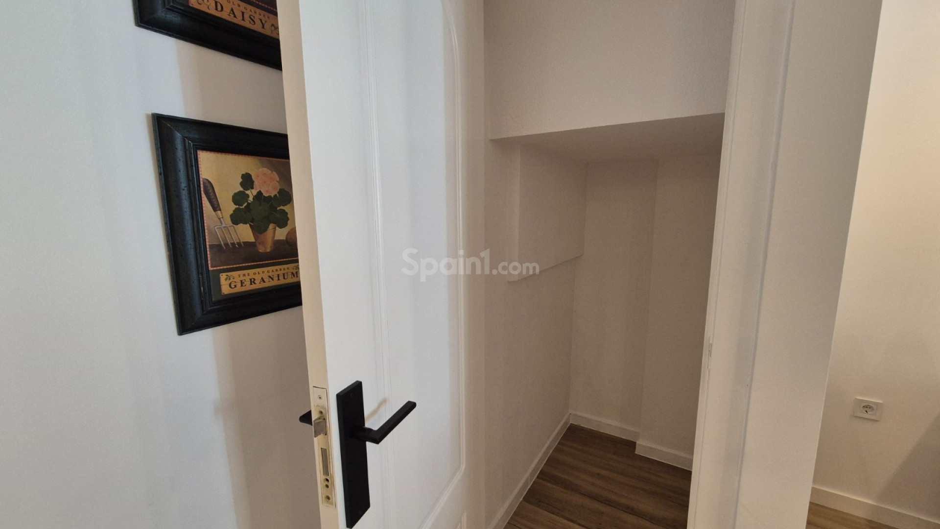 Resale - Radhus -
Alicante - La Florida