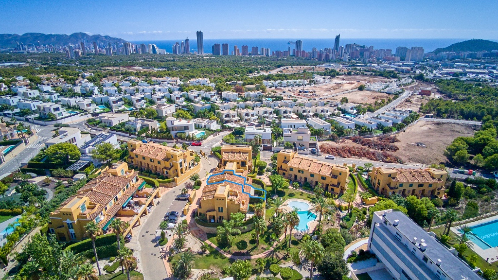 Resale - Radhus -
Finestrat