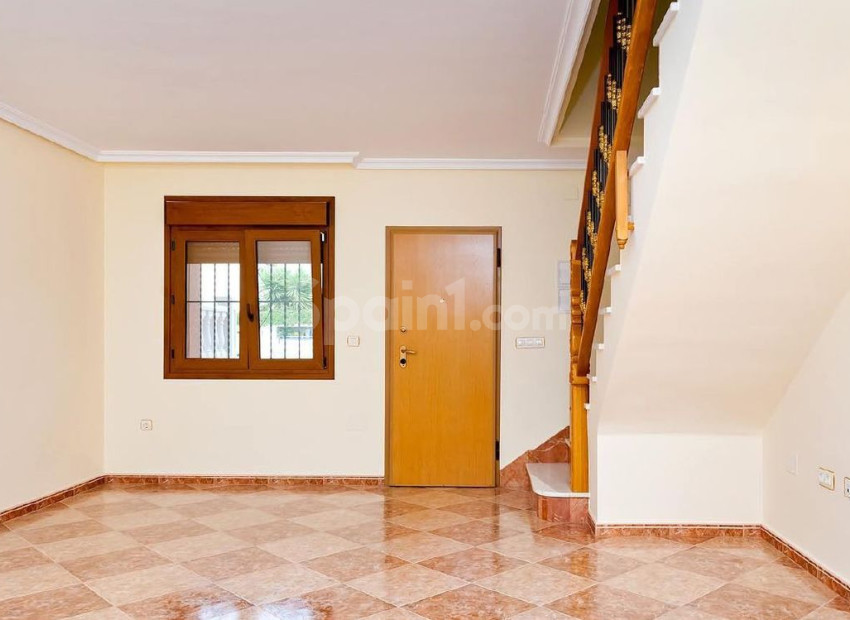 Resale - Radhus -
Los Altos