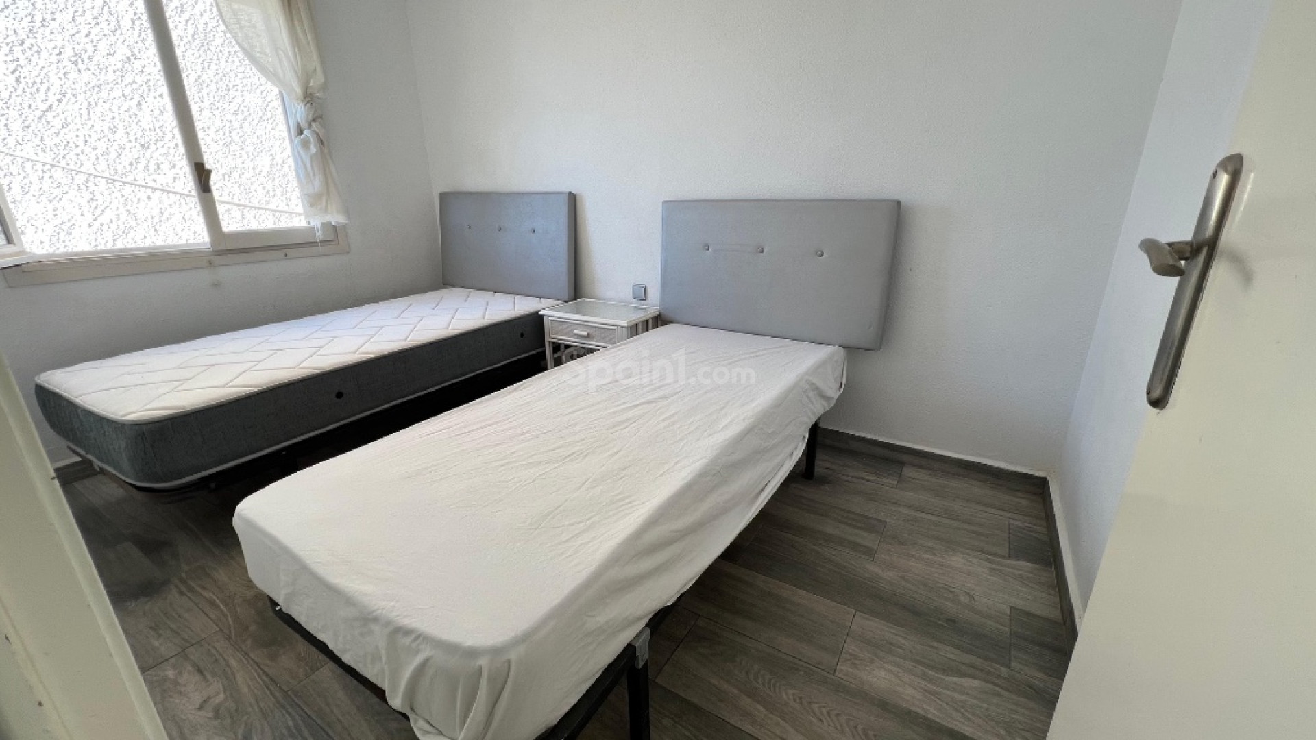 Resale - Radhus -
Los Altos