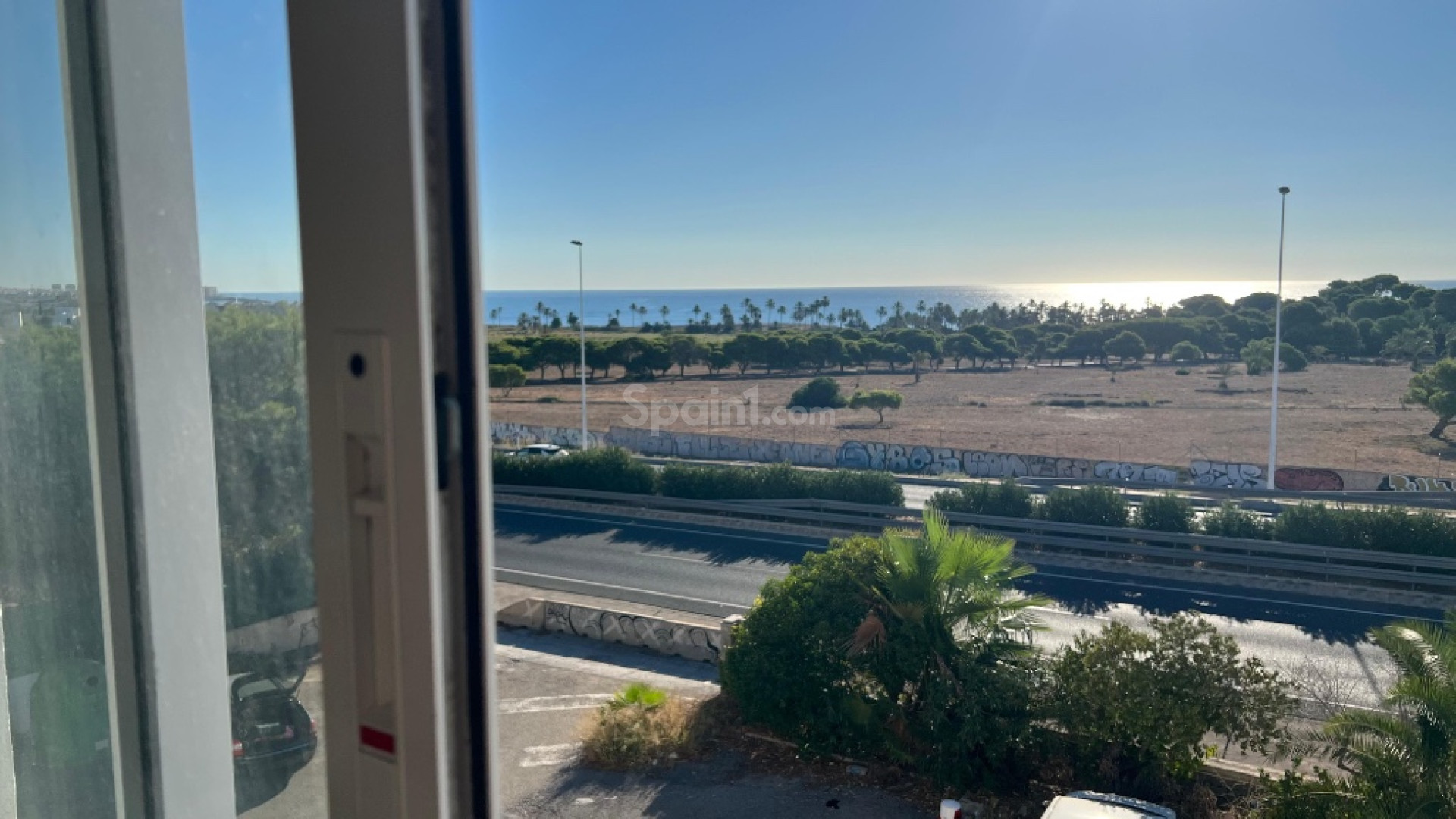 Resale - Radhus -
Los Altos