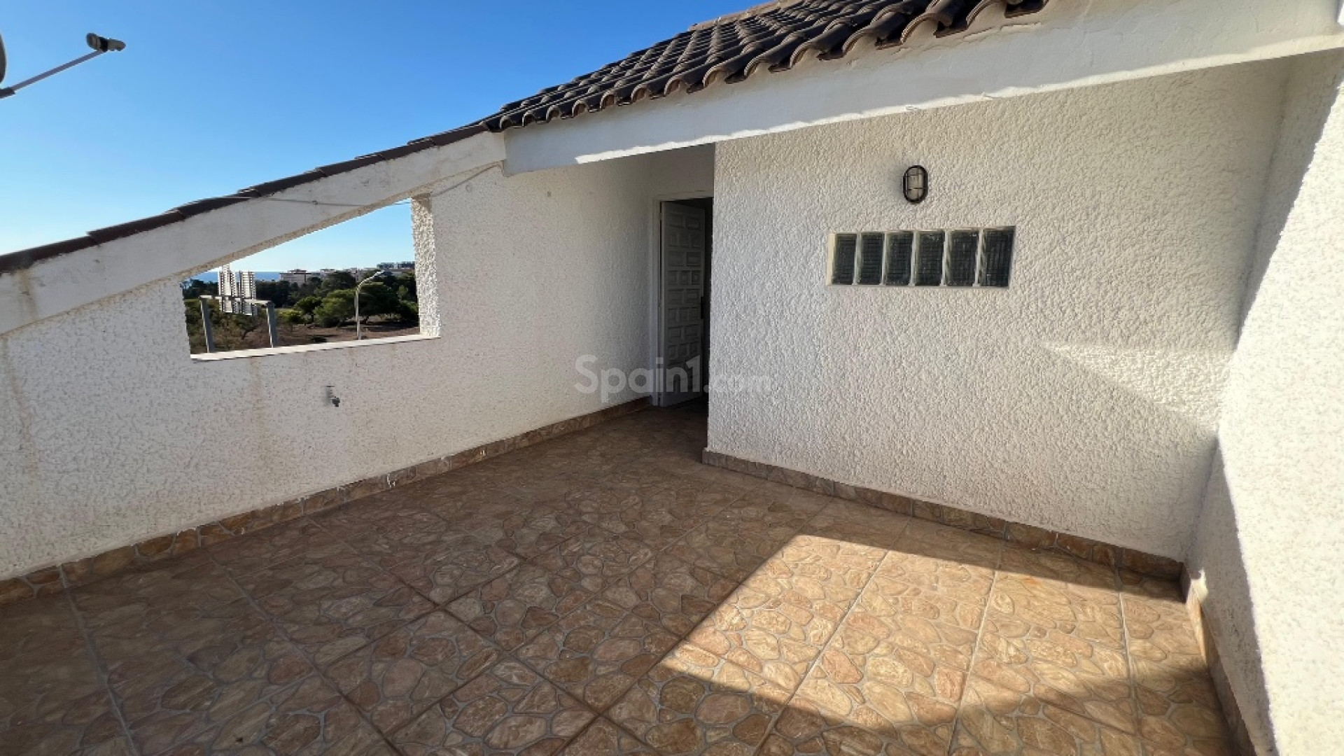 Resale - Radhus -
Los Altos