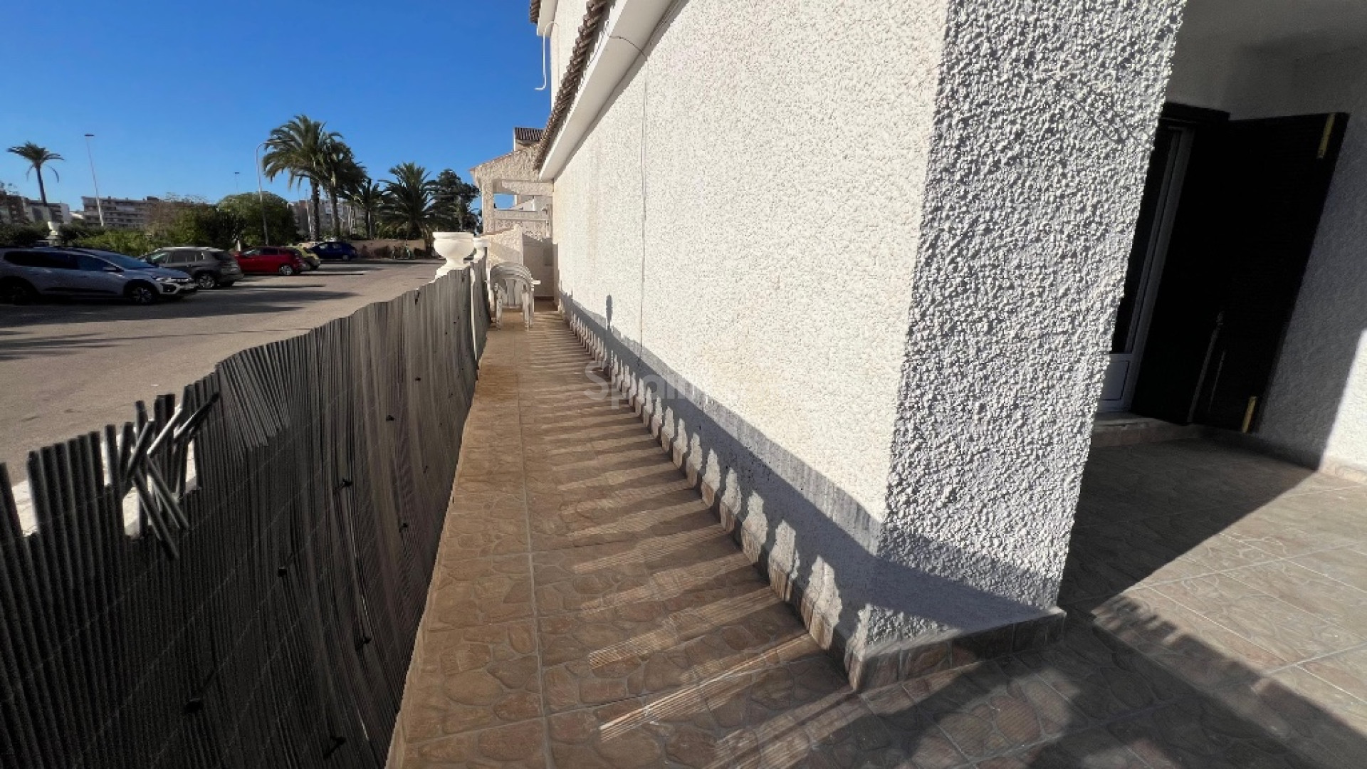 Resale - Radhus -
Los Altos