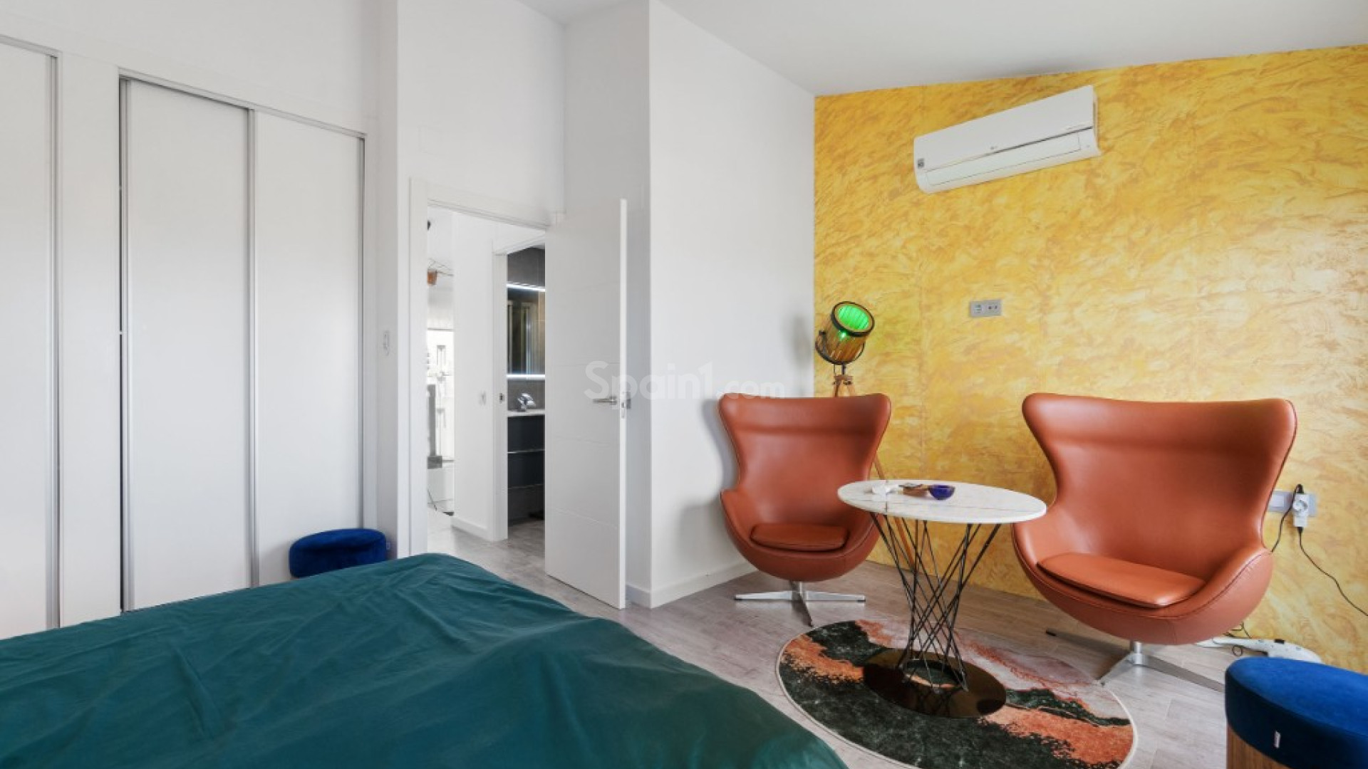 Resale - Radhus -
Los Balcones