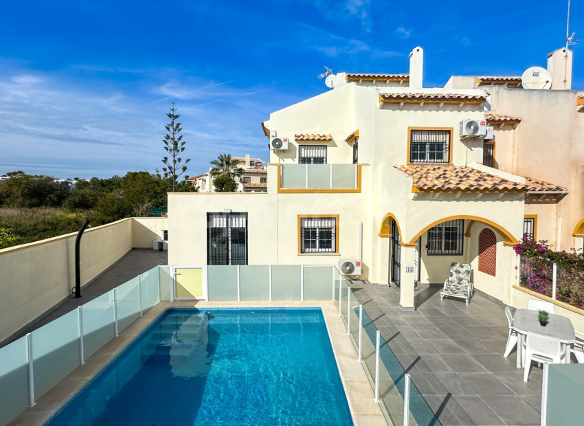 Resale - Radhus -
Orihuela - Costa Blanca Sur