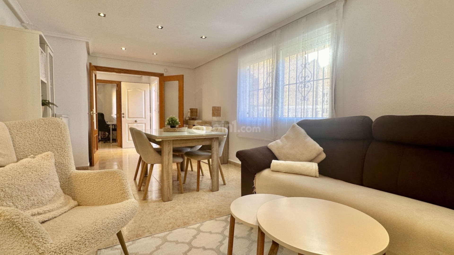 Resale - Radhus -
Orihuela Costa - La Florida