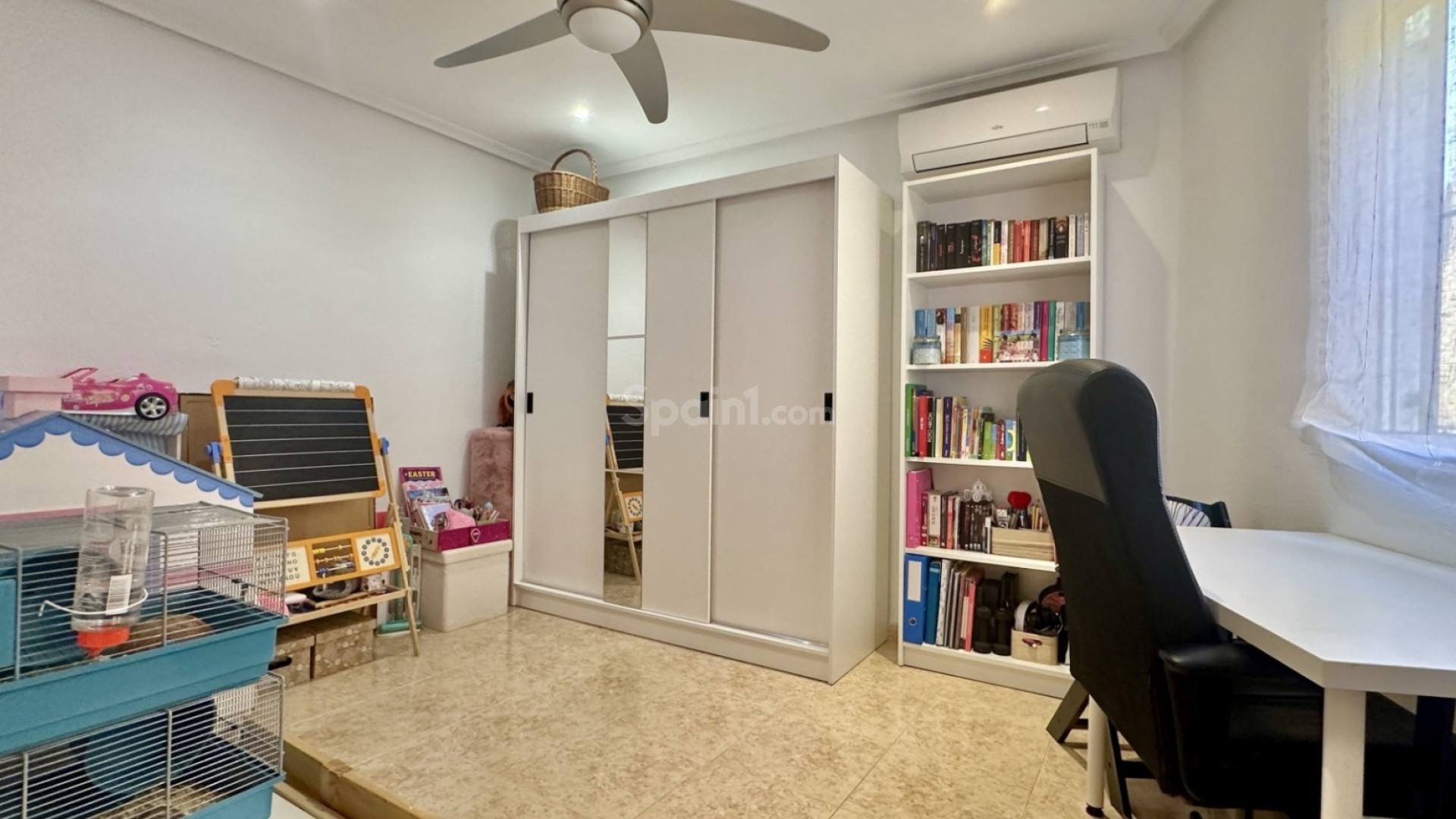 Resale - Radhus -
Orihuela Costa - La Florida