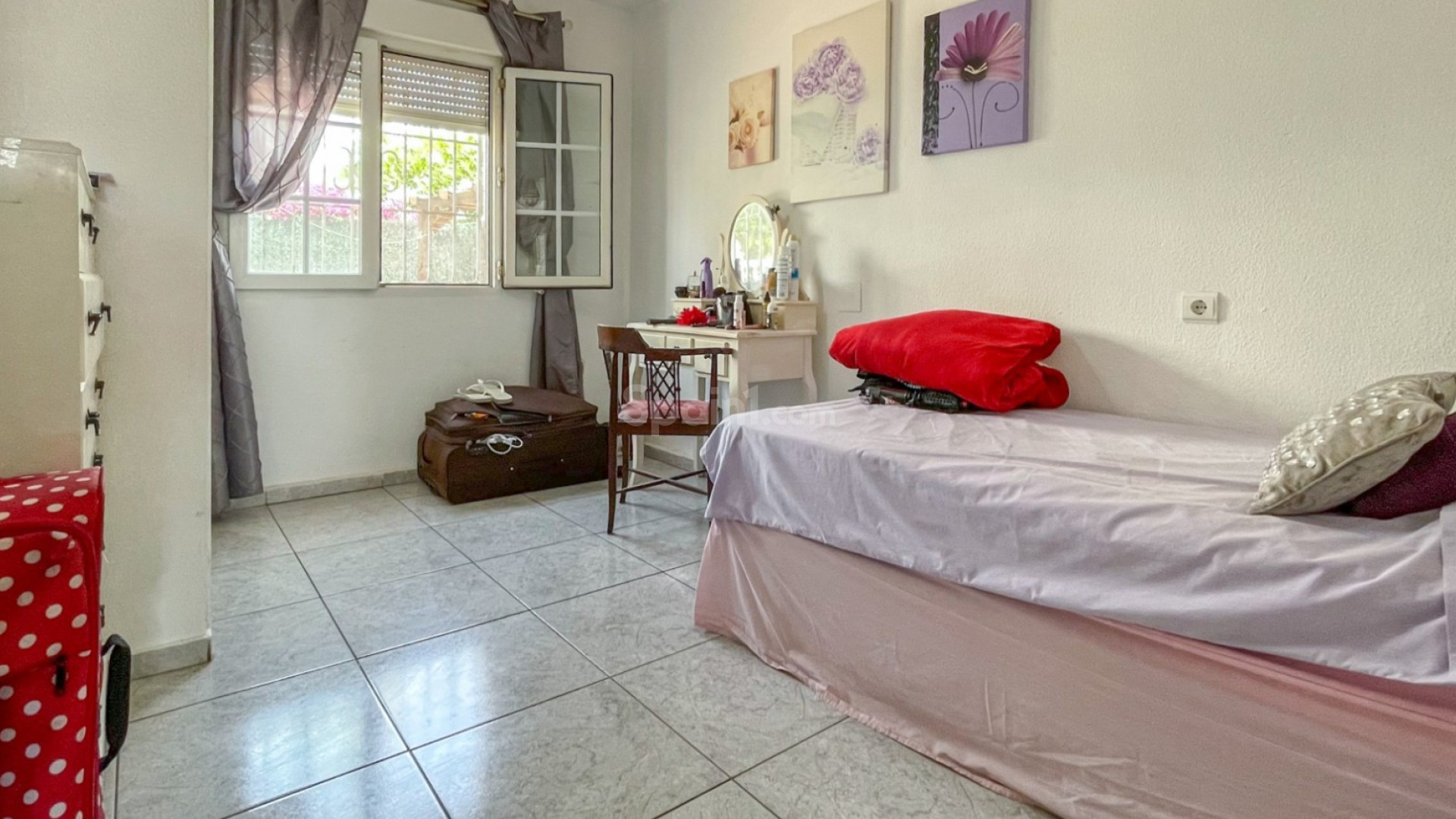 Resale - Radhus -
Orihuela Costa - La Rioja