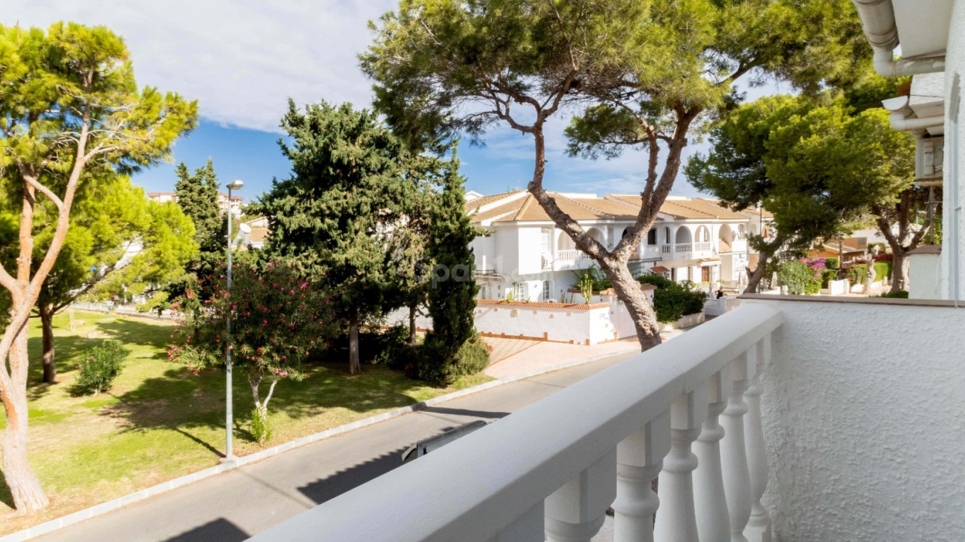 Resale - Radhus -
Orihuela Costa - La Zenia- Orihuela costa