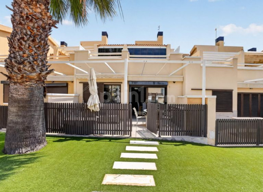 Resale - Radhus -
Orihuela Costa - Lomas de Cabo Roig