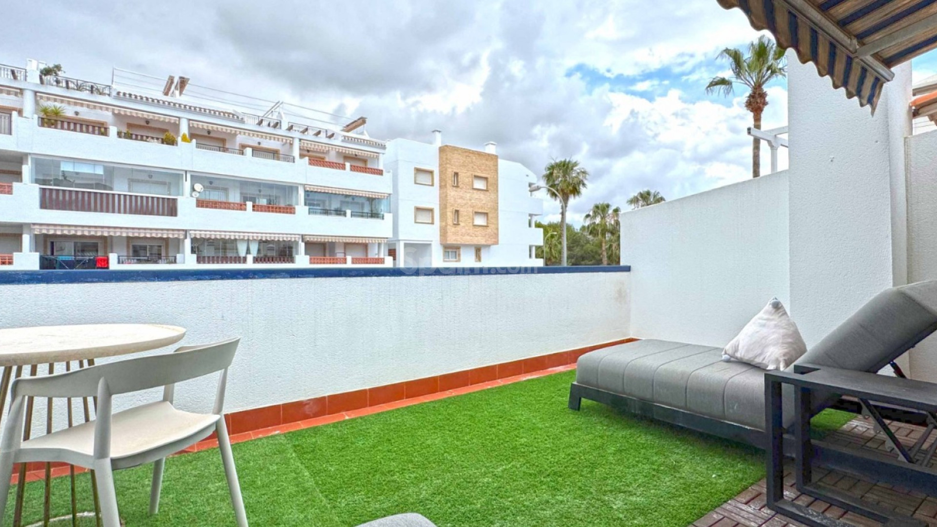Resale - Radhus -
Orihuela Costa - Los Dolses