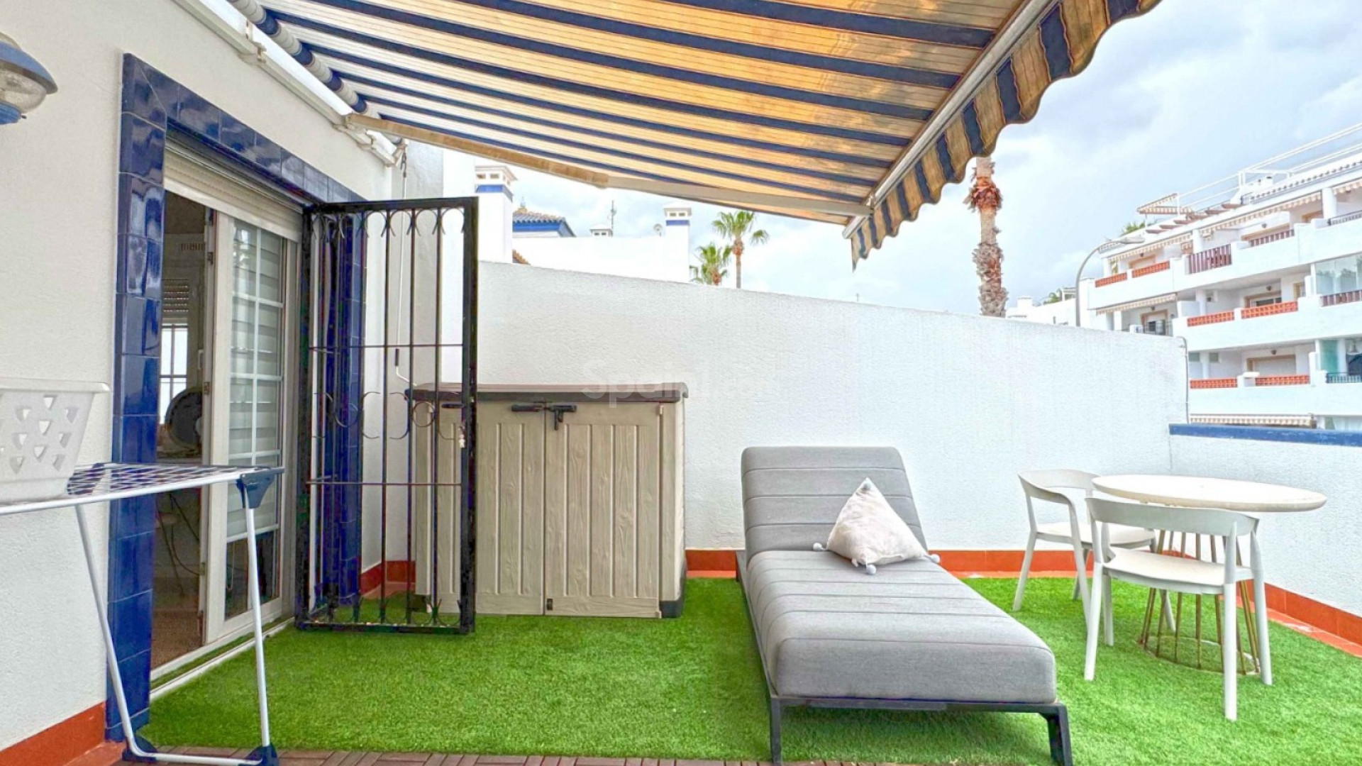 Resale - Radhus -
Orihuela Costa - Los Dolses