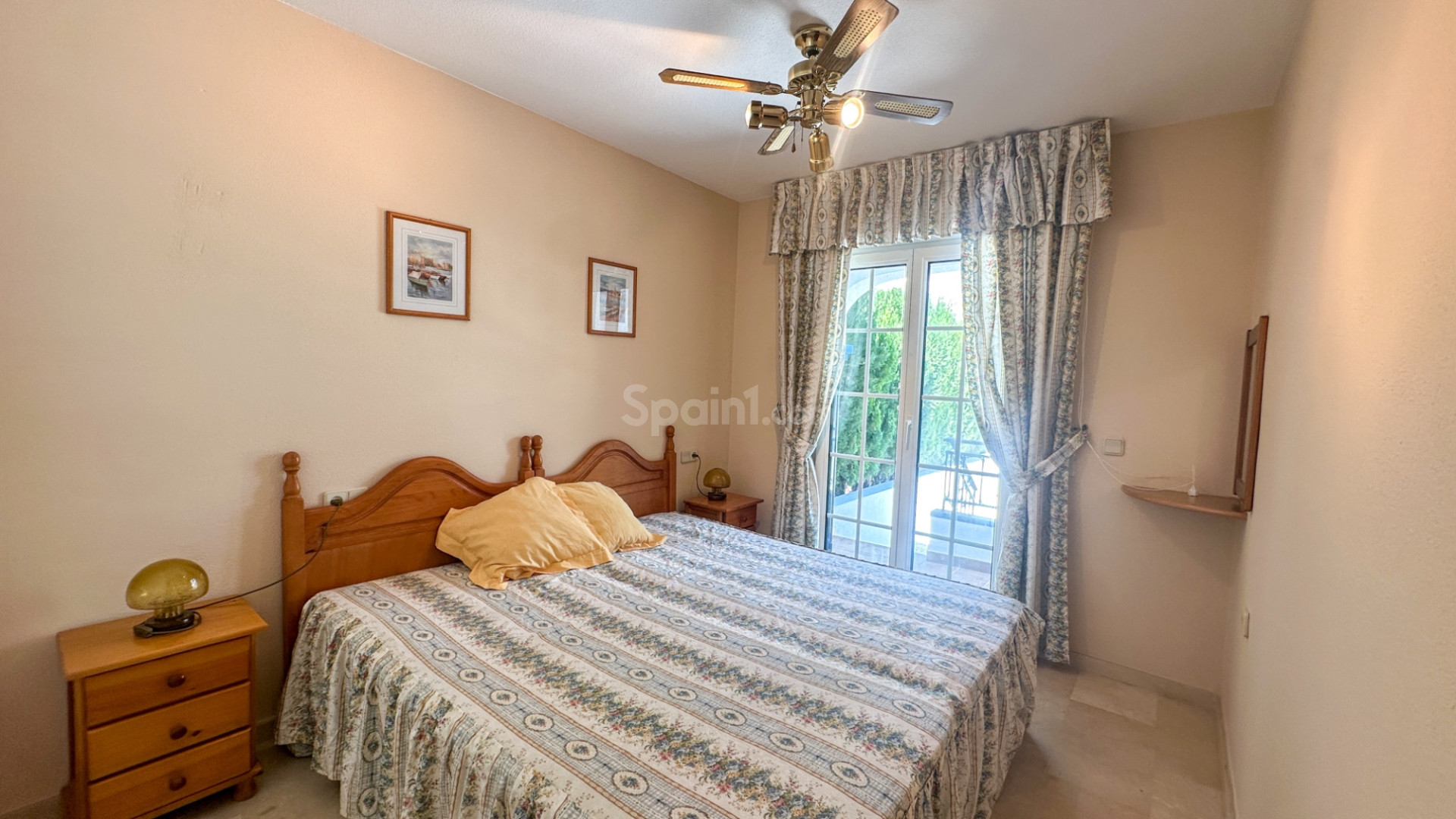 Resale - Radhus -
Orihuela Costa - Los Dolses