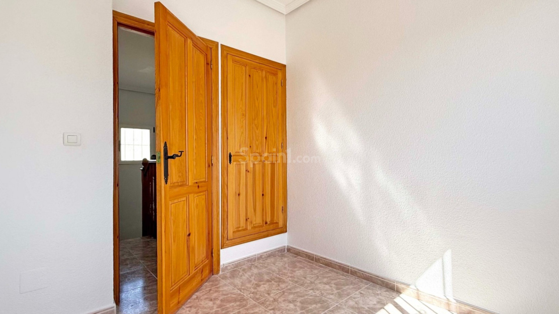Resale - Radhus -
Orihuela Costa - Playa Flamenca