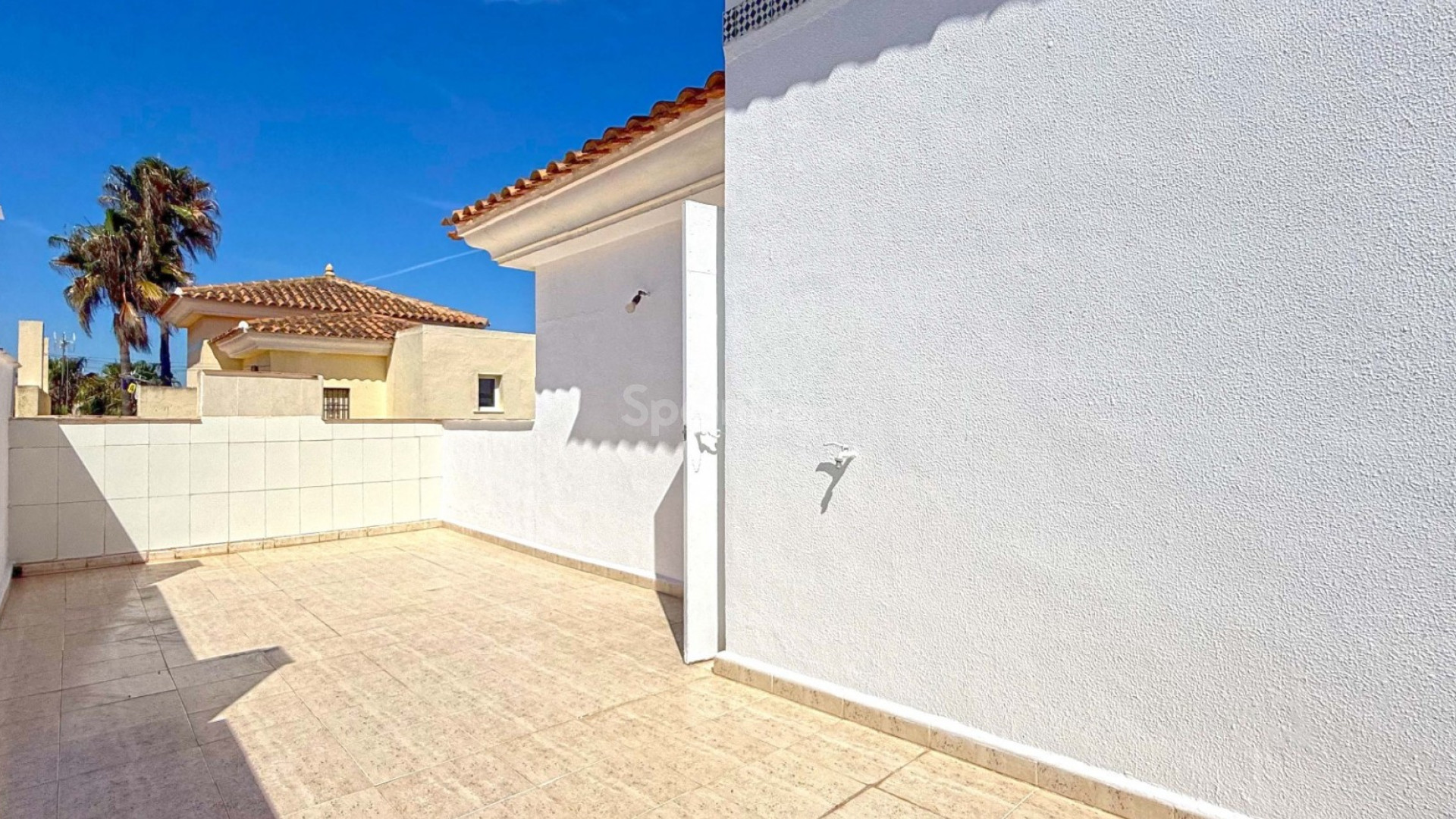 Resale - Radhus -
Orihuela Costa - Playa Flamenca