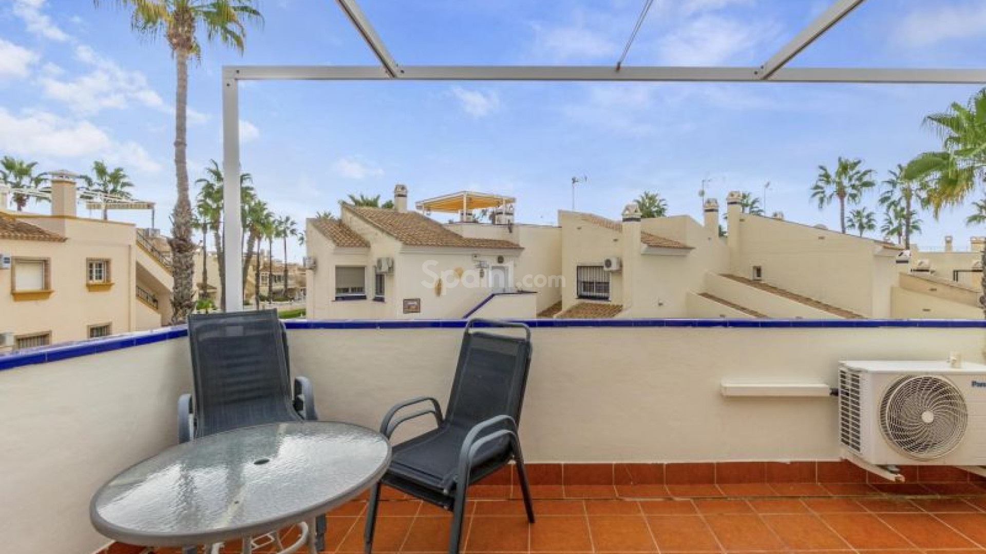 Resale - Radhus -
Orihuela Costa - Playa Flamenca