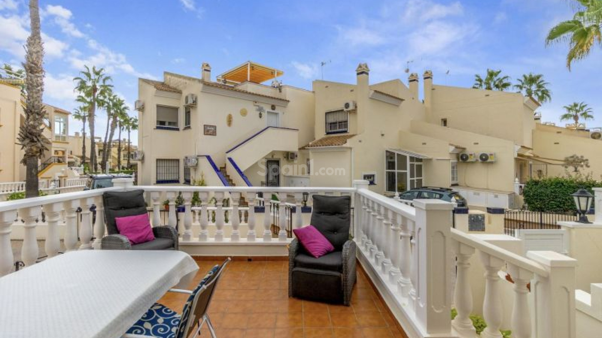 Resale - Radhus -
Orihuela Costa - Playa Flamenca