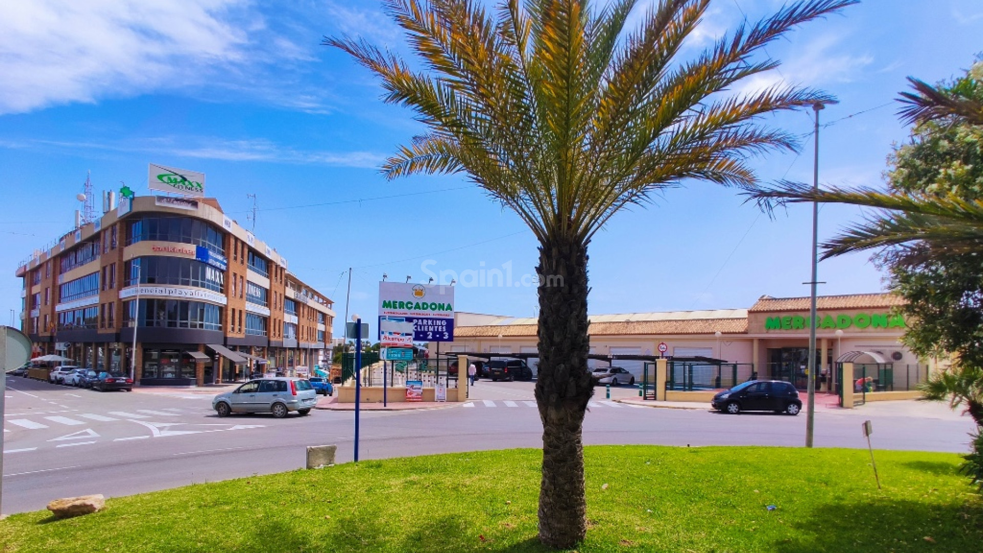 Resale - Radhus -
Orihuela Costa - Playa Flamenca