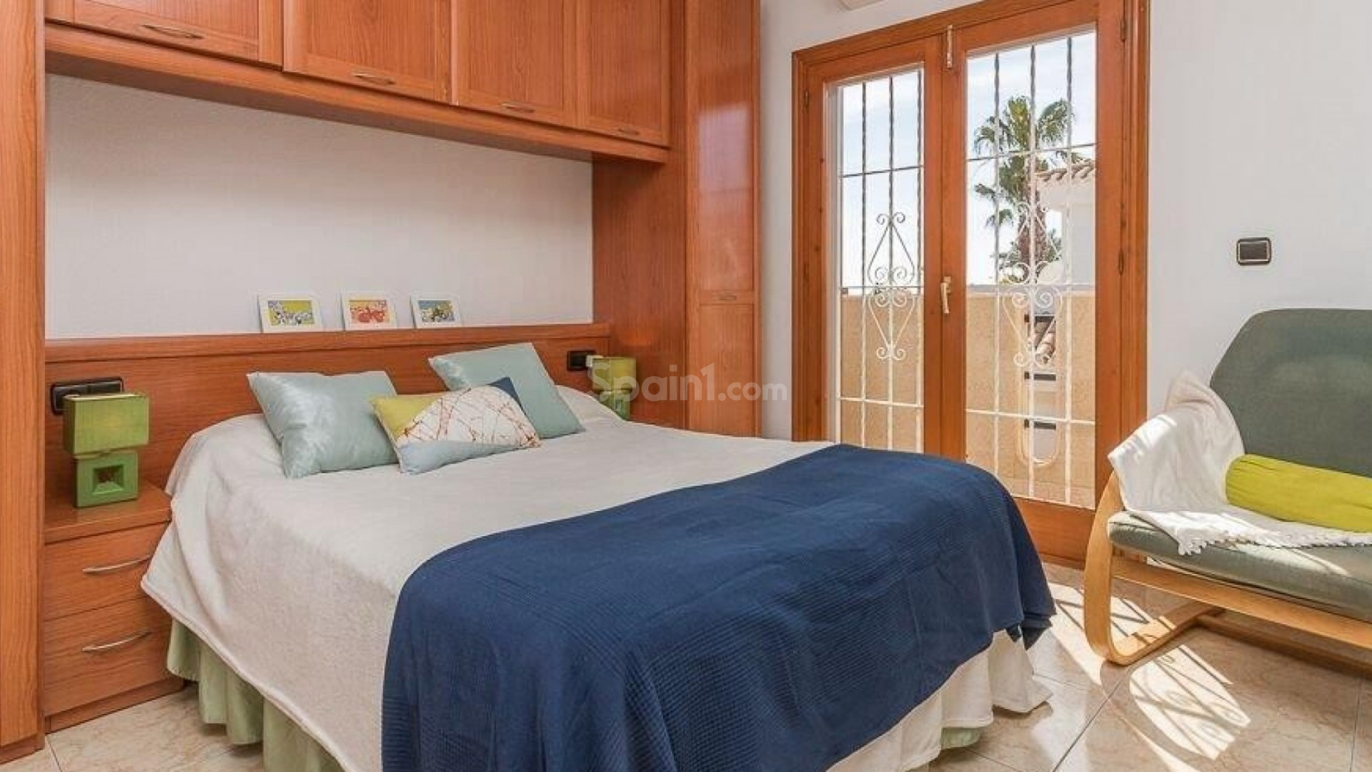 Resale - Radhus -
Orihuela Costa - Playa Flamenca