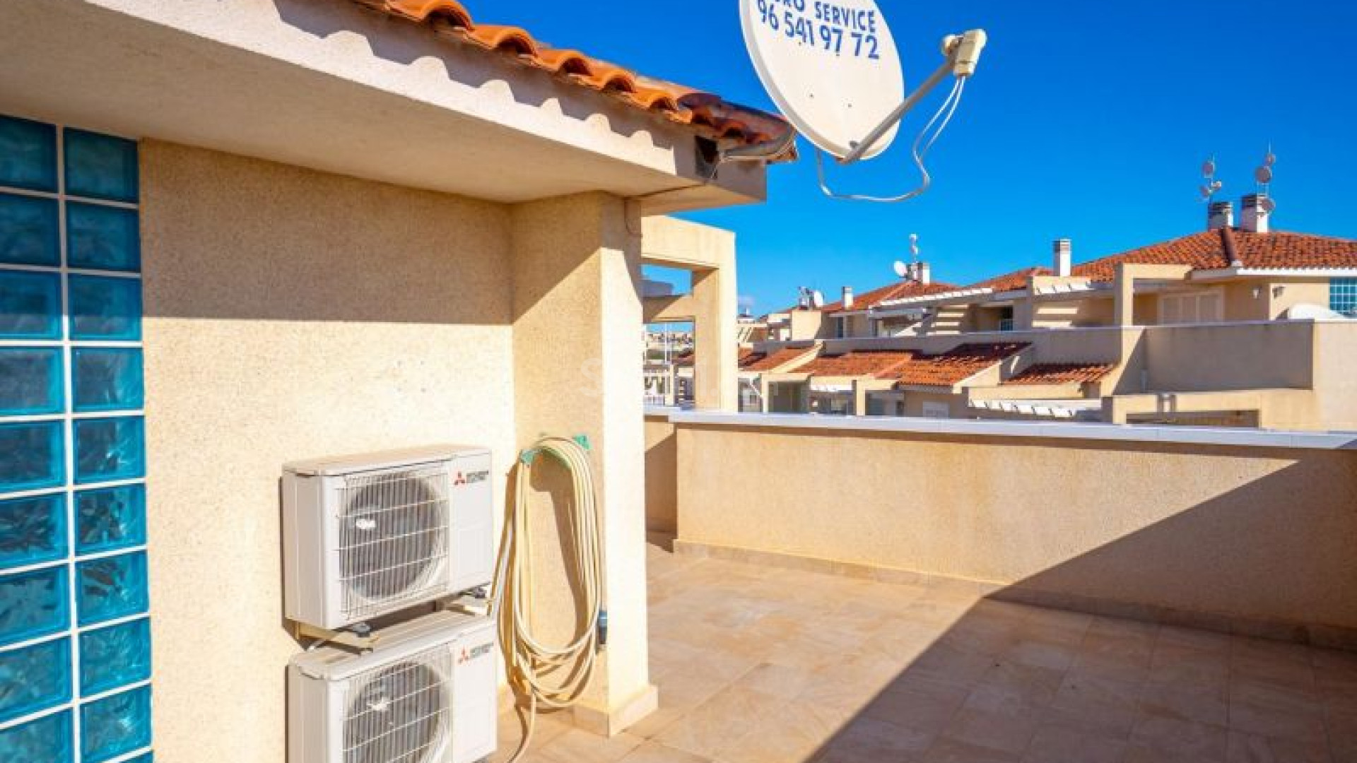 Resale - Radhus -
Orihuela Costa - Playa Flamenca