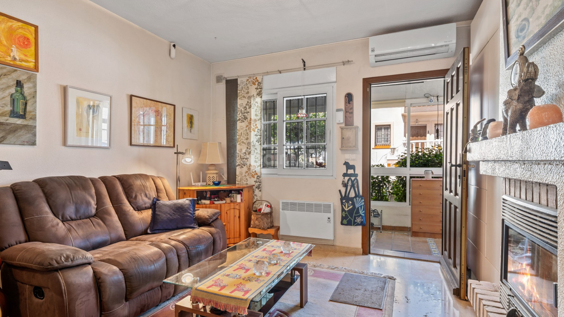 Resale - Radhus -
Orihuela Costa - Playa Flamenca