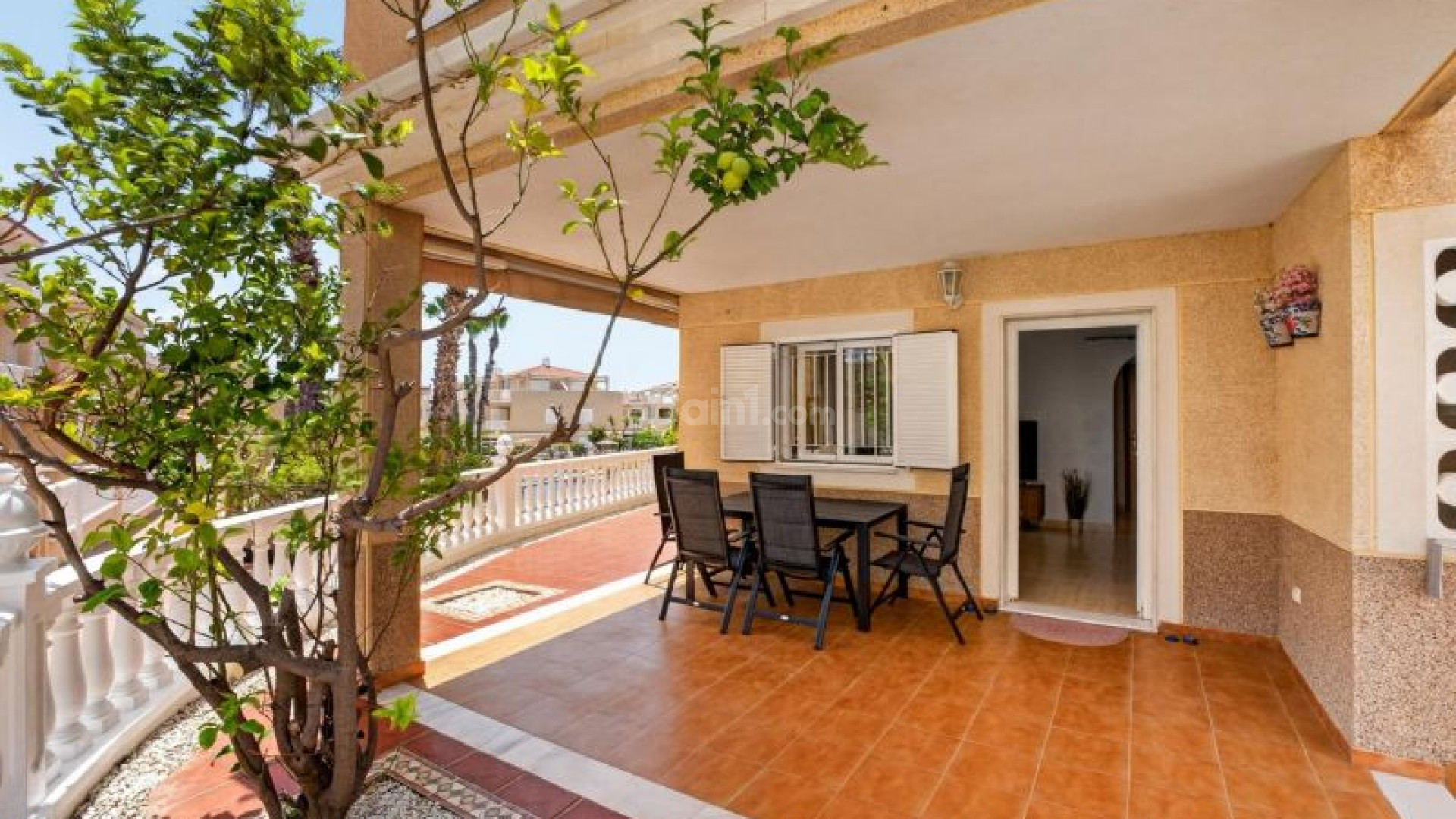 Resale - Radhus -
Orihuela Costa - Playa Flamenca