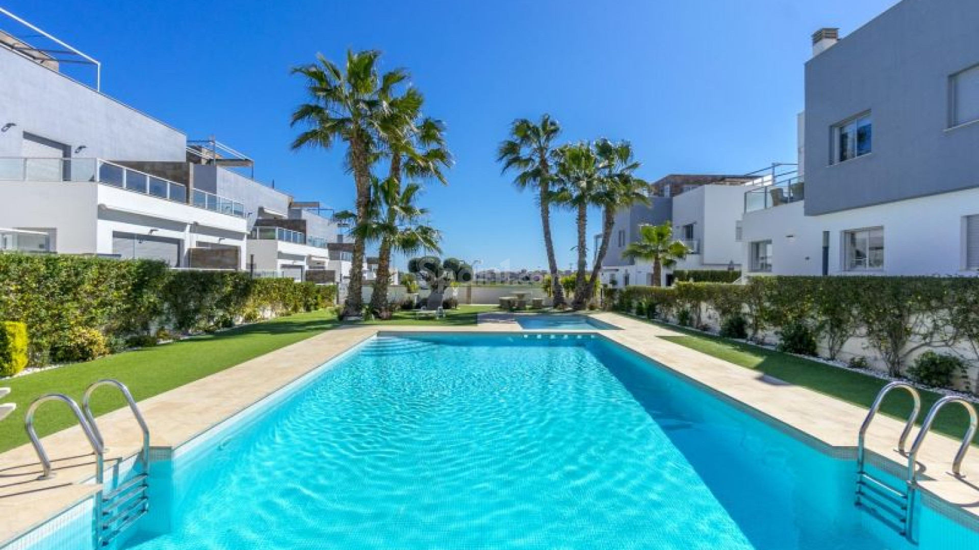 Resale - Radhus -
Orihuela Costa - Punta Prima