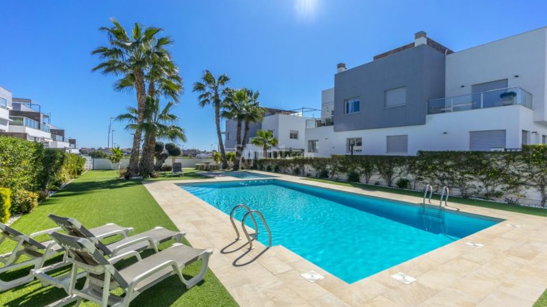 Resale - Radhus -
Orihuela Costa - Punta Prima