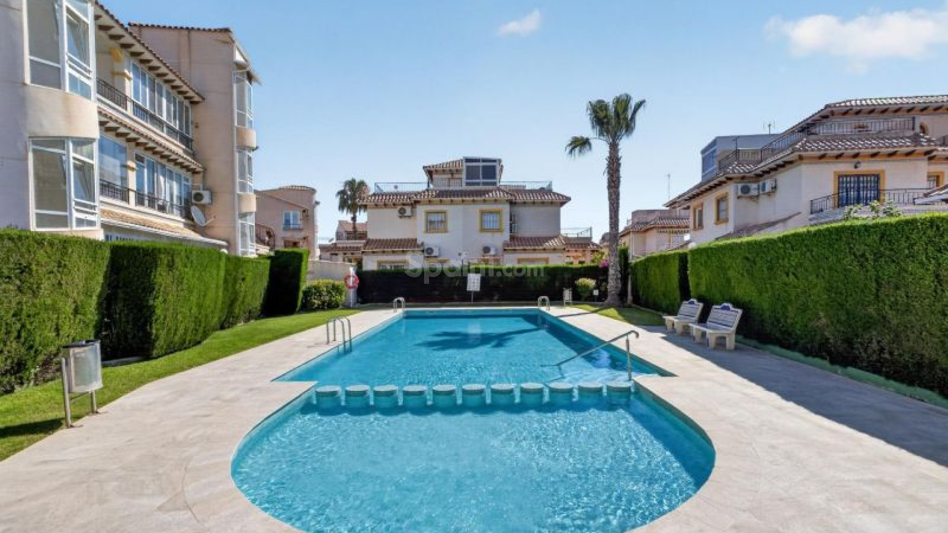 Resale - Radhus -
Orihuela Costa - Punta Prima
