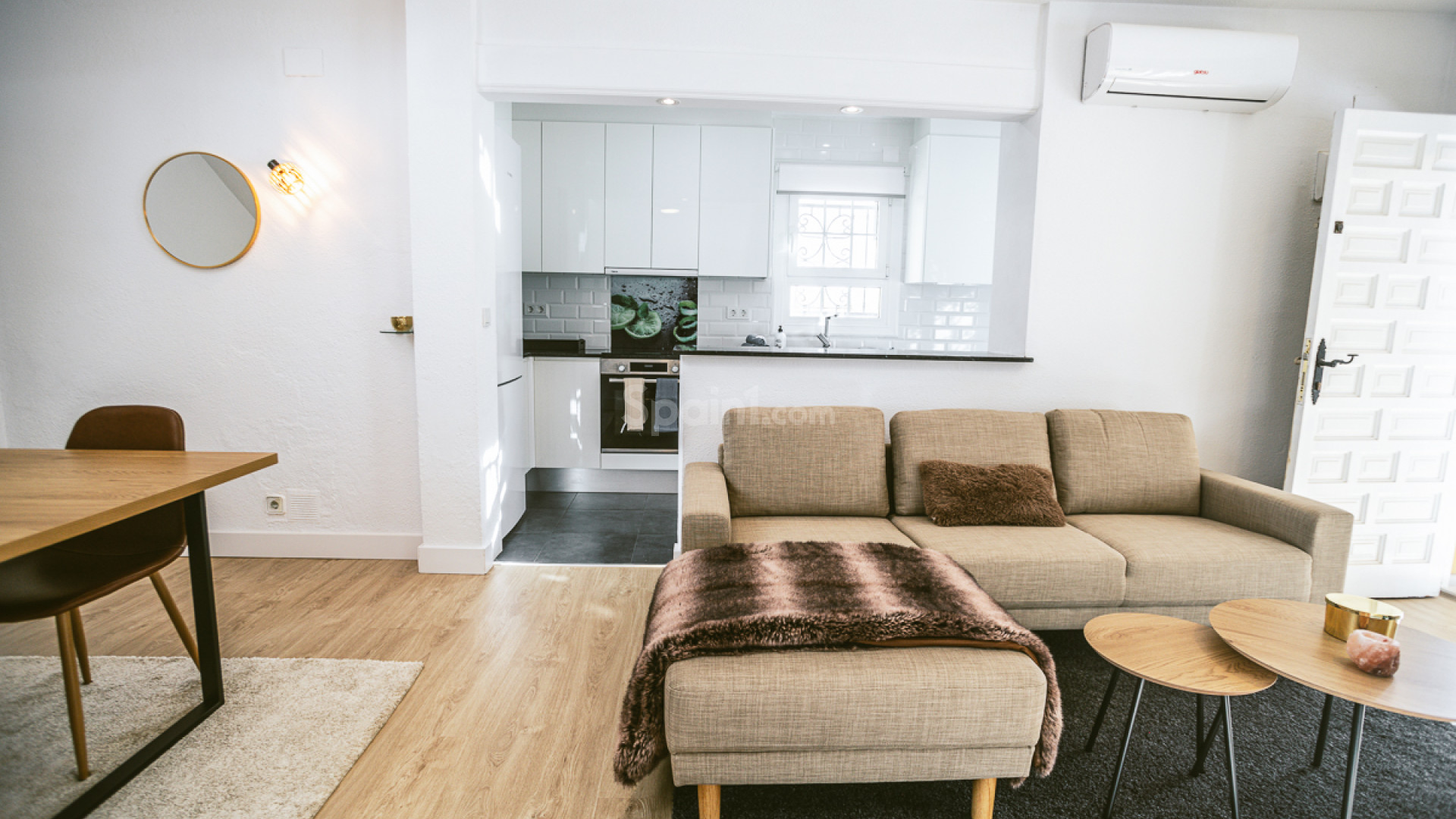 Resale - Radhus -
ORIHUELA COSTA - Villa Martin