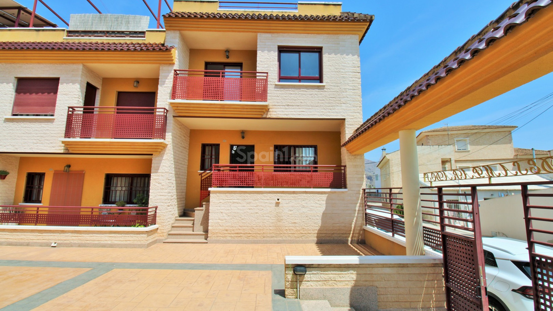 Resale - Radhus -
Orihuela - Los Desamparados