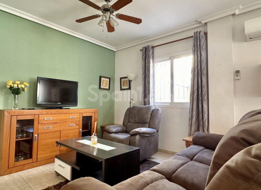 Resale - Radhus -
Orihuela - Zeniamar-Horizonte-La Campana