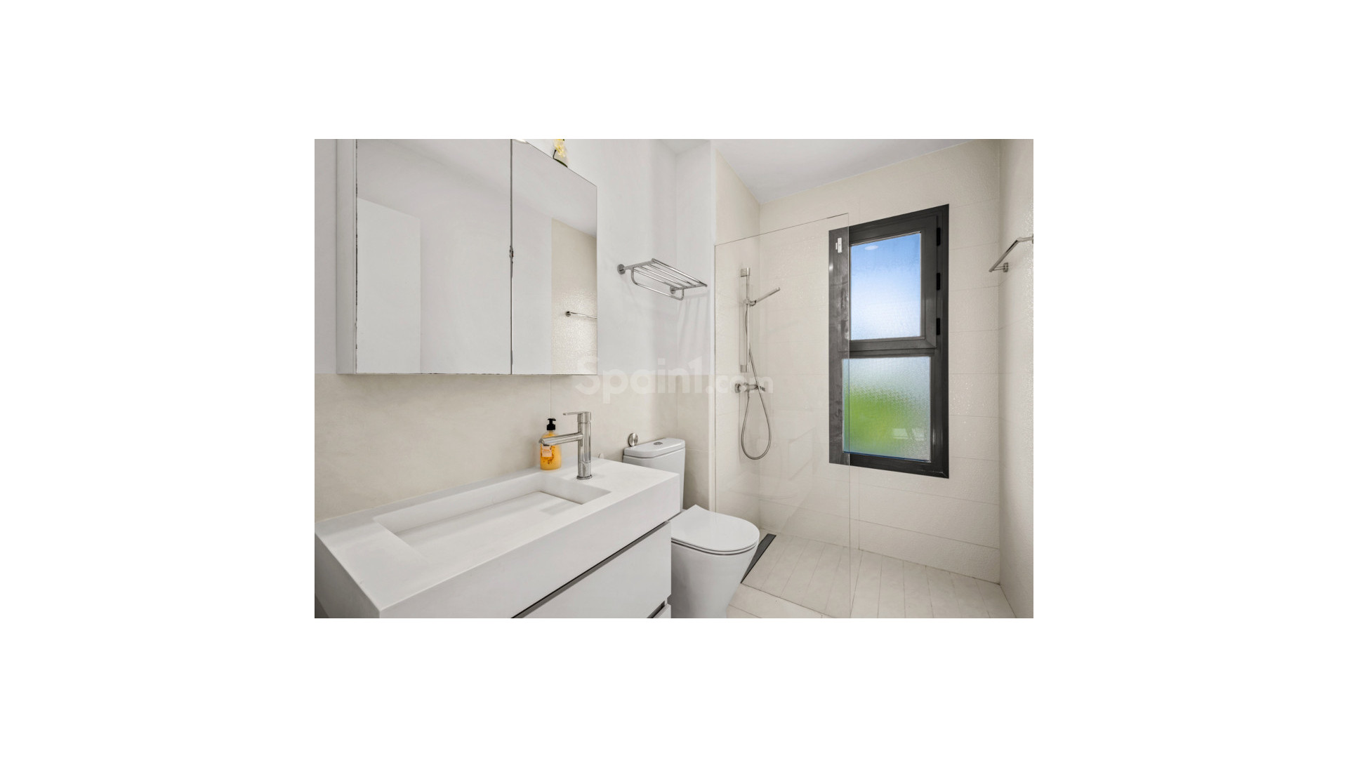 Resale - Radhus -
Punta Prima