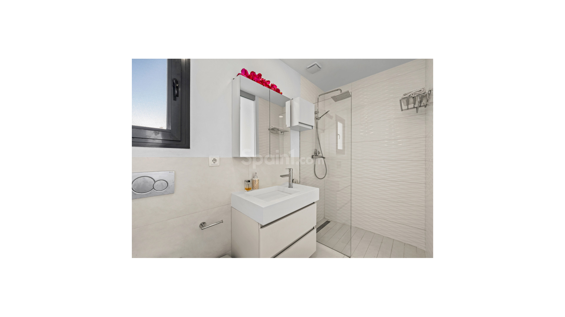 Resale - Radhus -
Punta Prima