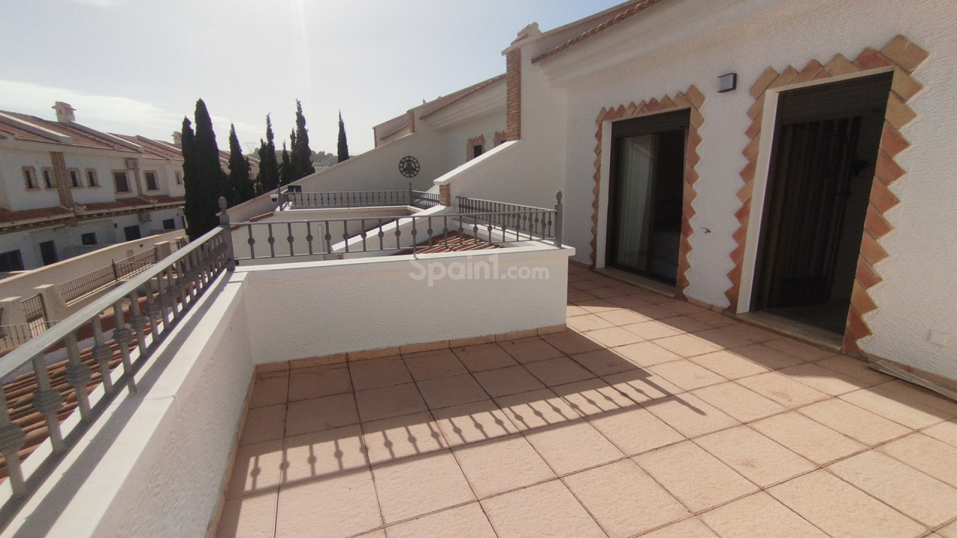 Resale - Radhus -
San Miguel de Salinas